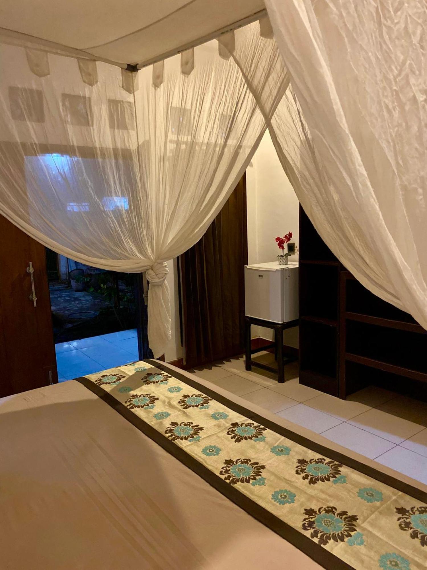 Zoe Bungalows 吉利特拉旺安 外观 照片
