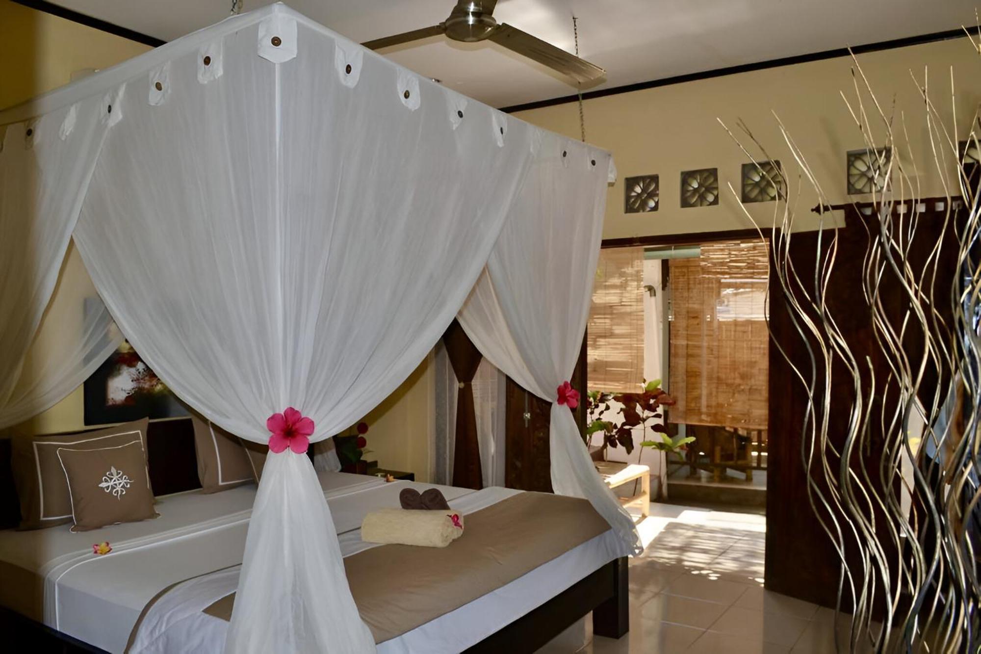 Zoe Bungalows 吉利特拉旺安 外观 照片